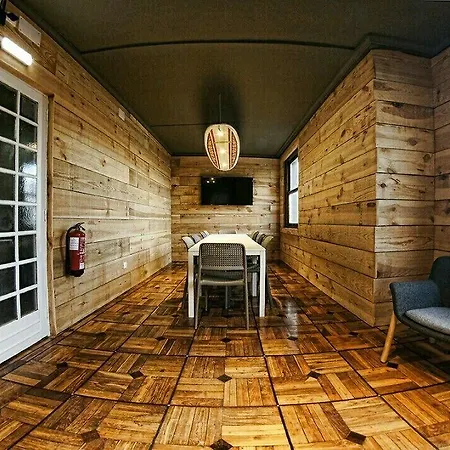 Ostello Carving Surf