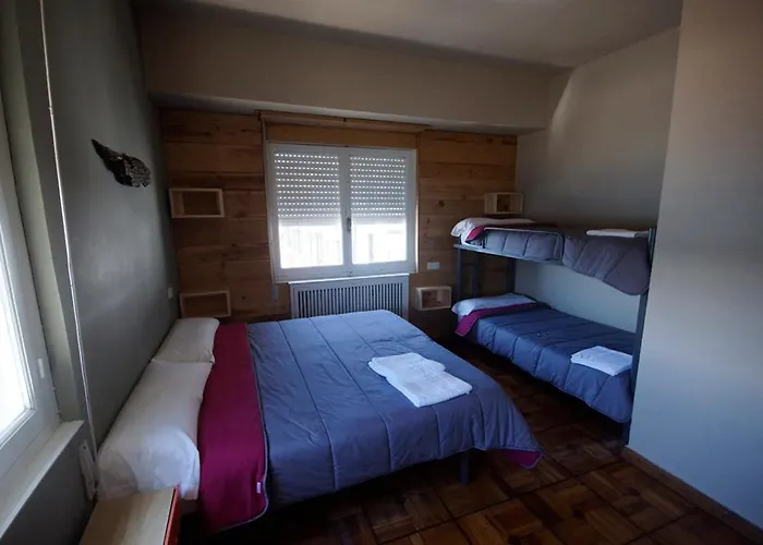 Carving Surf Hostel San Esteban de Pravia