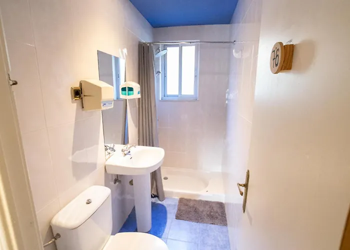 Carving Surf Hostel *