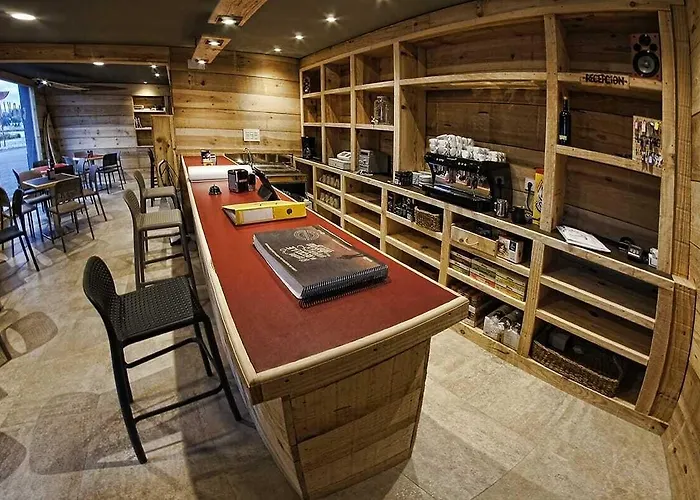 Carving Surf Hostel San Esteban de Pravia