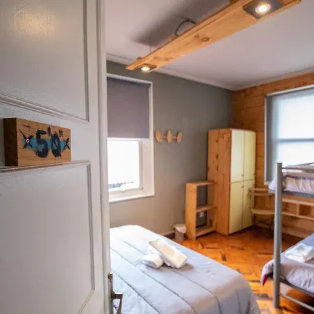 Carving Surf Albergue